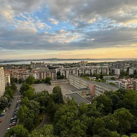 панорама славейков Apartman Burgasz